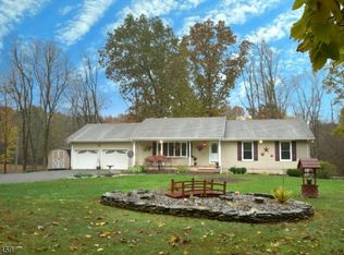 42 Gates Rd, Branchburg, NJ 08876