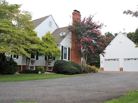 5th image of 105 Cedarwood Ct
