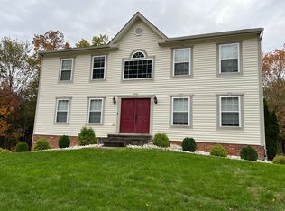 405 Rose Dr, Cranberry Township, PA 16066