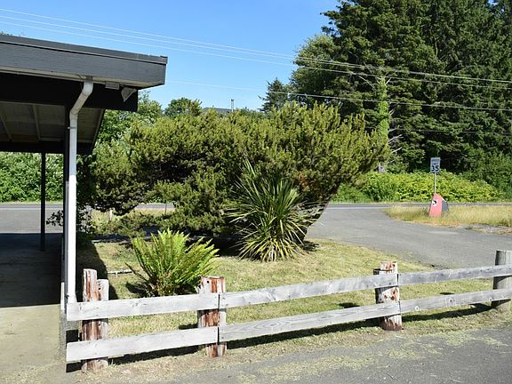 3rd image of 2687 State Route 109