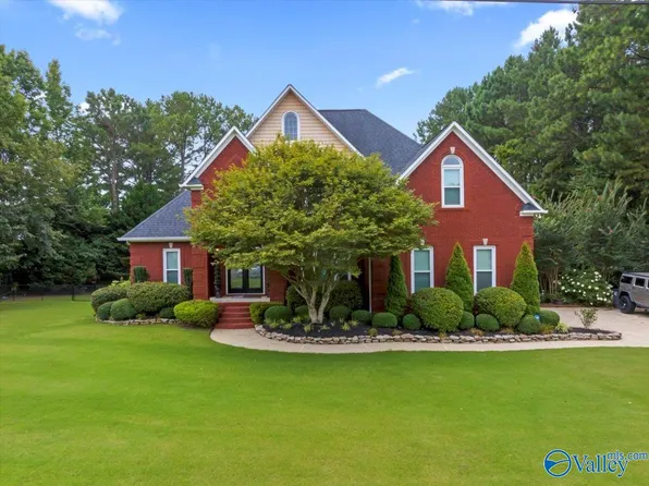 44 Audrey Ln, Gadsden, AL 35901