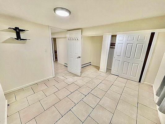 5th image of 191 Vernon Ave #B