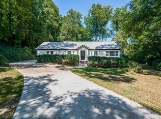 60 Hardeman Rd, Sandy Springs, GA 30342