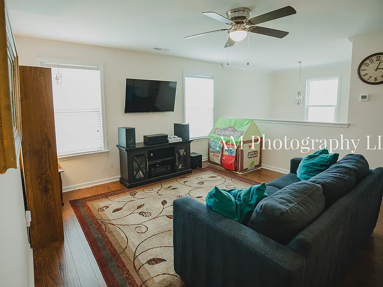 300 Hawksbill Dr — Photo 19