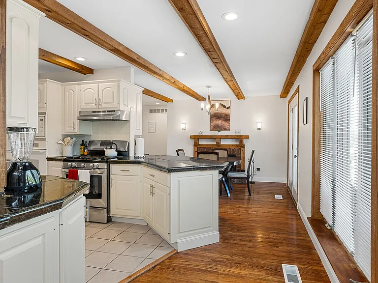 5342 Chatfield Dr — Photo 30