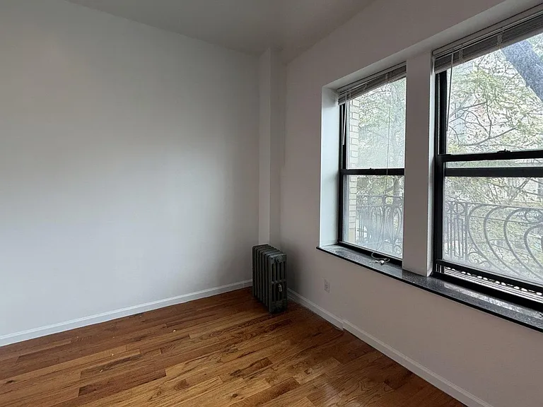 87 Graham Ave #1 — Photo 8