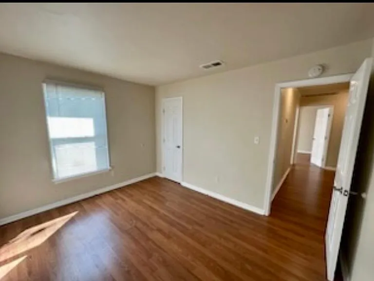 3205 Chicory Ct — Photo 11