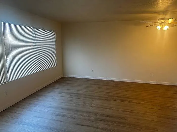 7720 E Burnside St #203 — Photo 7