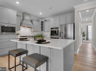 Lennar, White Plains, MD 20695