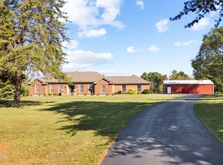 5 Lincoln Run Rd, Louisville, KY 40245