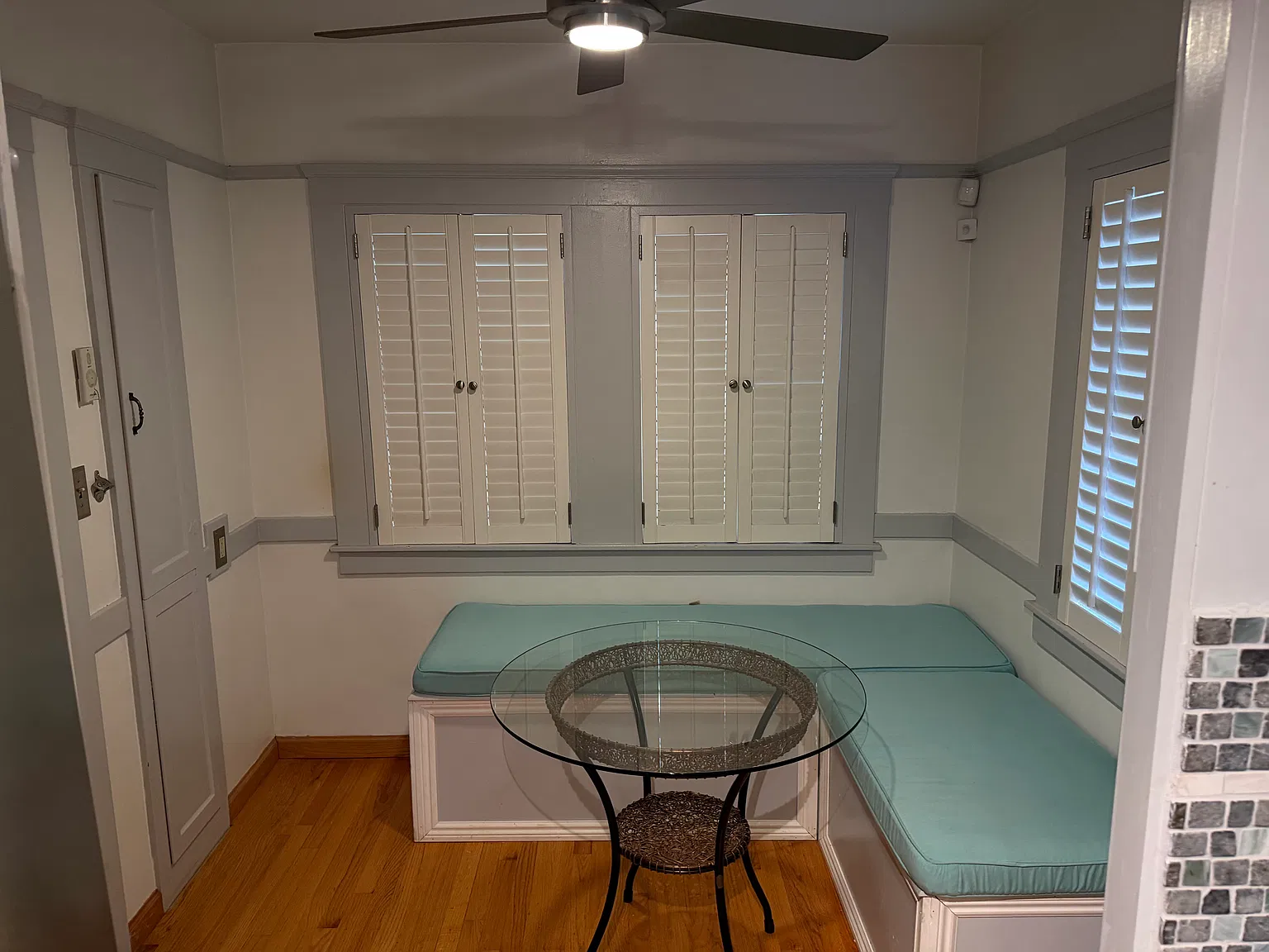 4 bed, 1956 sqft, $4,000 — Photo 3