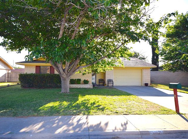 1st image of 2813 Langtry Ave