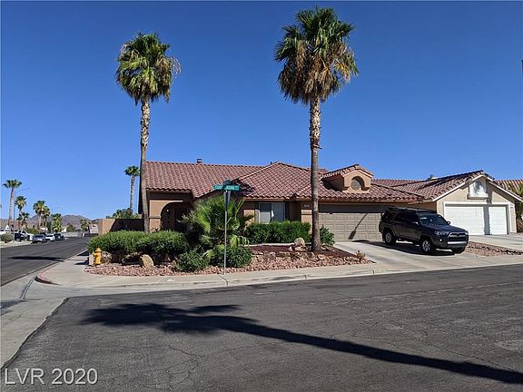 3rd image of 189 Coast Laguna Ct