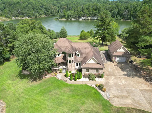 1195 Mon Dye Rd, Phil Campbell, AL 35581