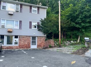 1 Andrea Dr #1B, Vernon, NJ 07462