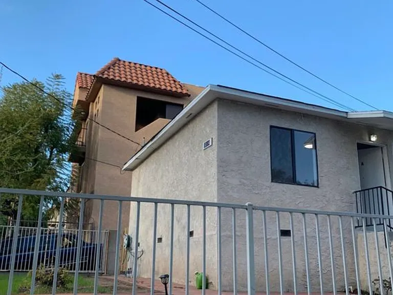 10114 Samoa Ave #A — Photo 14