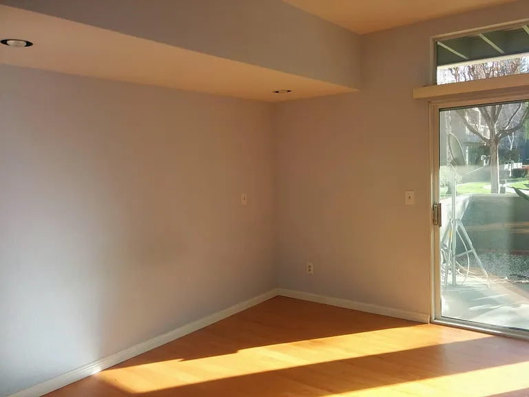 1644 Parkview Green Cir — Photo 6