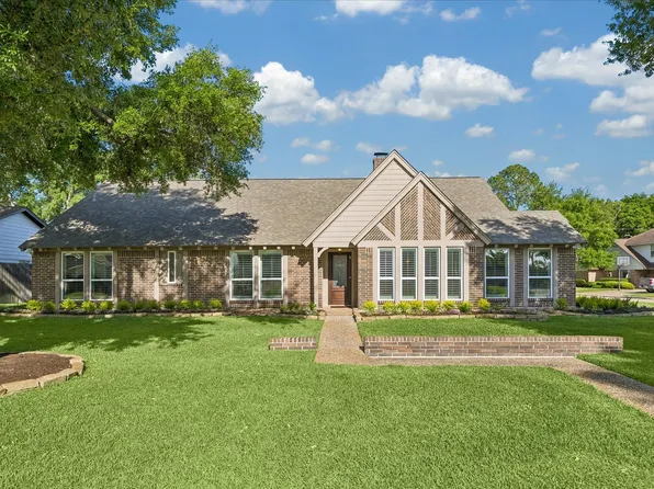2702 Quincannon Ln, Houston, TX 77043