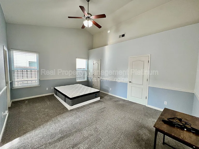 6859 E Cortland Ave — Photo 15
