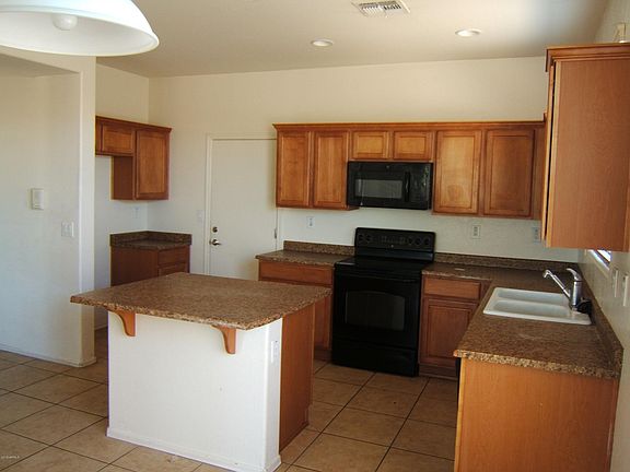 4th image of 3856 W Desert Creek Ct