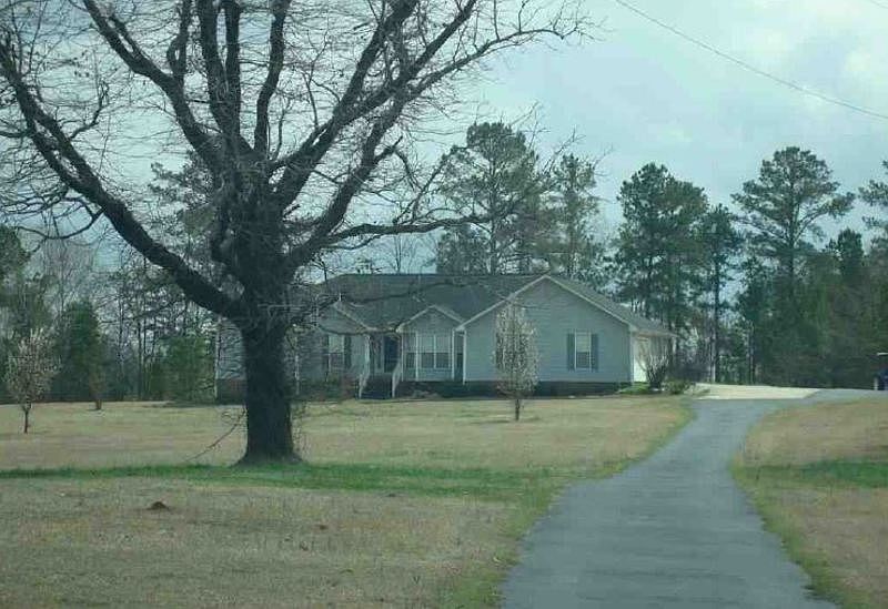 2nd image of 3737 McCormick Hwy