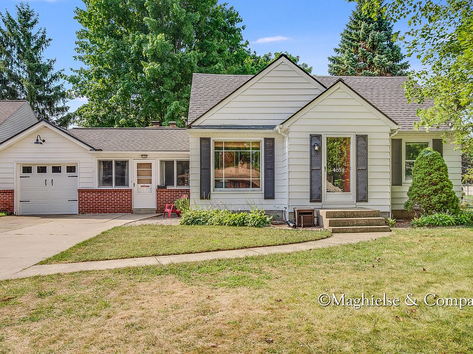 1st image of 4052 38th St SW