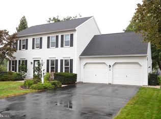 3044 Jodi Ln, Dover, PA 17315