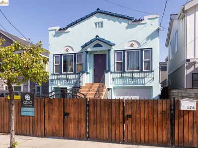 874 20th St, Oakland, CA, 94607