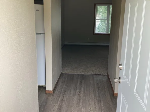 500 15th Ave SE #1, Saint Cloud, MN 56304