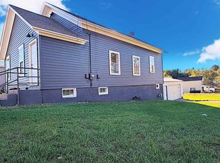 142 Bennett St, Clintonville, WI 54929