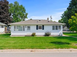 2626 Loomis St, La Crosse, WI 54603