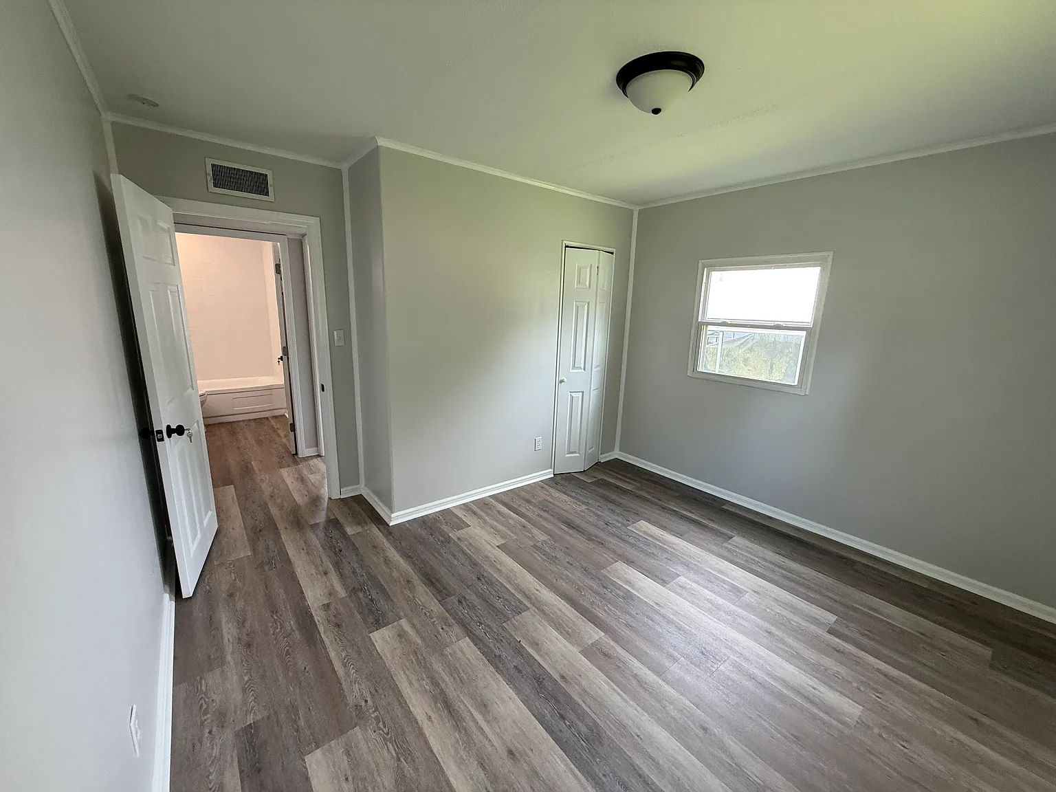 222 Alpha Avenue — Photo 3