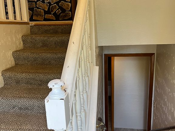 Split level home