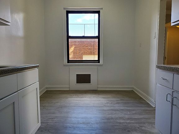 5th image of 8724 115th St APT 3G