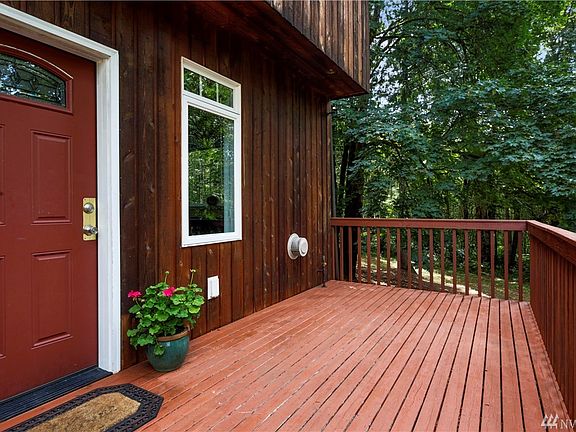 Large deck welcomes you!