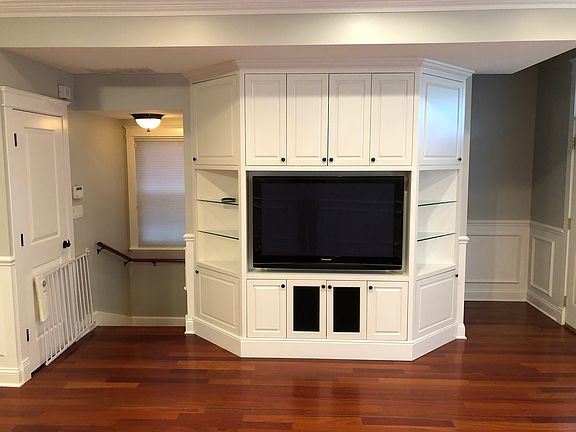 2nd image of 2724 N Marshfield Ave #2