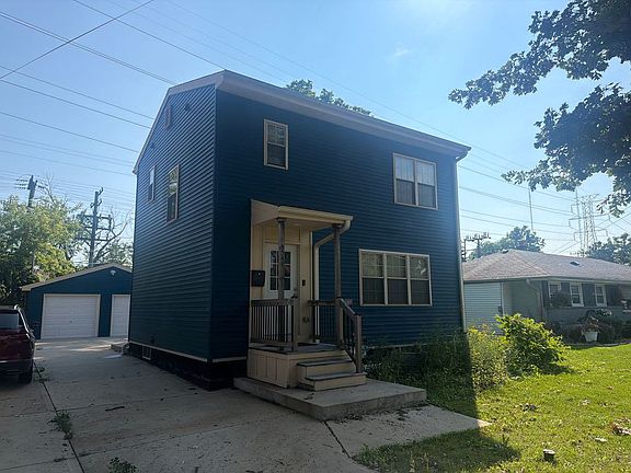 3rd image of 5544 N Dexter Ave