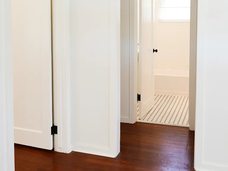 312 E Matilija St — Photo 12