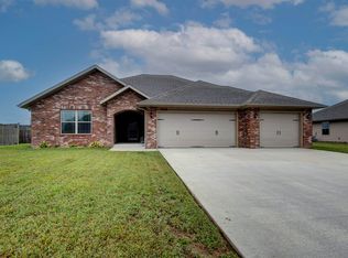 400 W Melody Ln, Republic, MO 65738