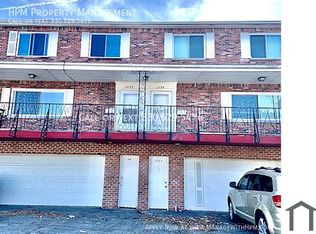 1694 Karg Dr #1694, Akron, OH 44313