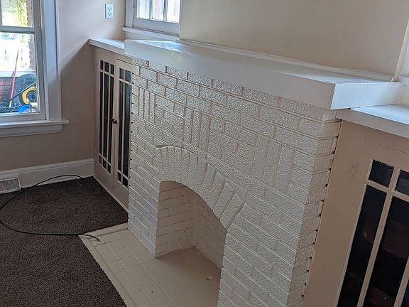 5th image of 614 Madison Ave #1