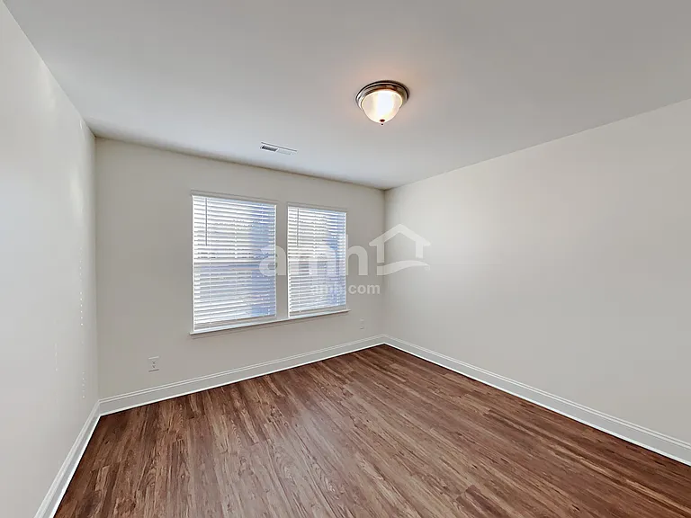 1130 Bentley Park Dr — Photo 28