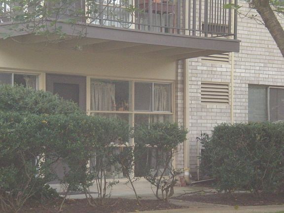2nd image of 4959 Americana Dr APT 101