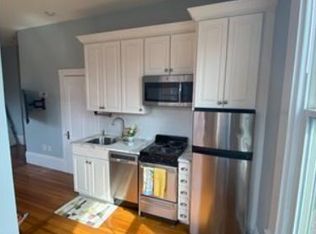 83 Main St APT 2, Charlestown, MA 02129