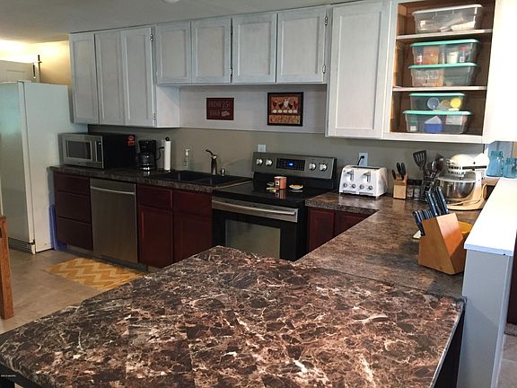 2nd image of 106 Cherry St