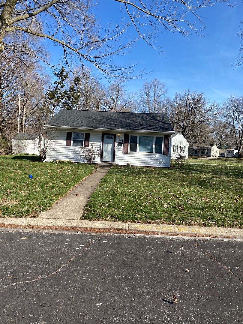 1208 E Delaware Ave, Urbana, IL 61801 Zillow