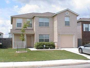 1st image of 2131 Hollow Cir