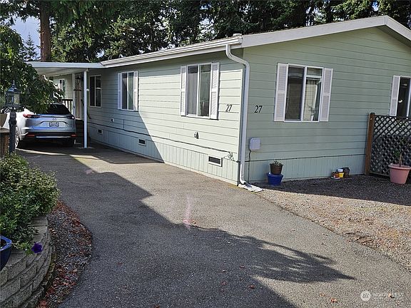 2nd image of 17408 44th Avenue W #27
