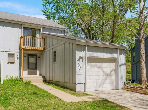 11304 W 71st Ter, Shawnee, KS 66203