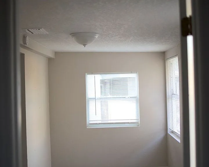 1109 Blanche B Littlejohn Trl — Photo 12